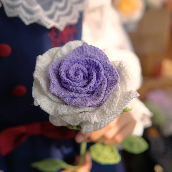BloomKnit's Premium Rose
